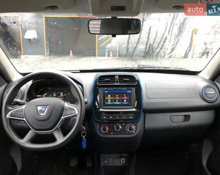 Черный Дачия Spring, объемом двигателя 0 л и пробегом 57 тыс. км за 8499 $, фото 12 на Automoto.ua