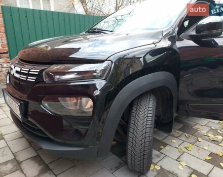 Черный Дачия Spring, объемом двигателя 0 л и пробегом 33 тыс. км за 11700 $, фото 29 на Automoto.ua