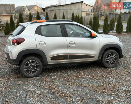 Дачия Spring, объемом двигателя 0 л и пробегом 16 тыс. км за 9500 $, фото 8 на Automoto.ua