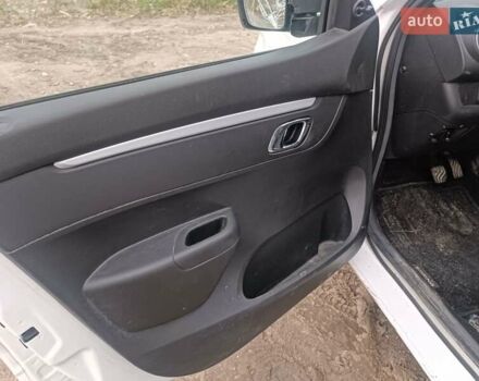 Дачия Spring, объемом двигателя 0 л и пробегом 20 тыс. км за 8300 $, фото 7 на Automoto.ua