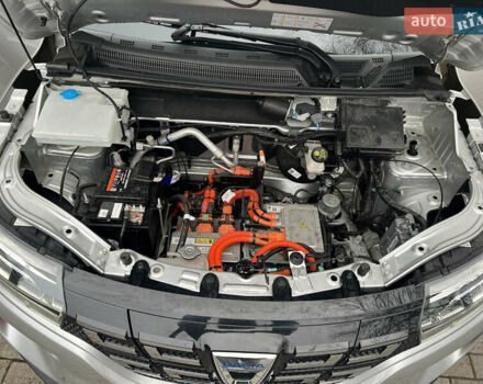 Серый Дачия Spring, объемом двигателя 0 л и пробегом 9 тыс. км за 11400 $, фото 21 на Automoto.ua
