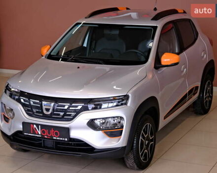 Серый Дачия Spring, объемом двигателя 0 л и пробегом 22 тыс. км за 8900 $, фото 2 на Automoto.ua