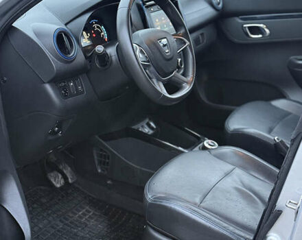 Серый Дачия Spring, объемом двигателя 0 л и пробегом 79 тыс. км за 7199 $, фото 18 на Automoto.ua