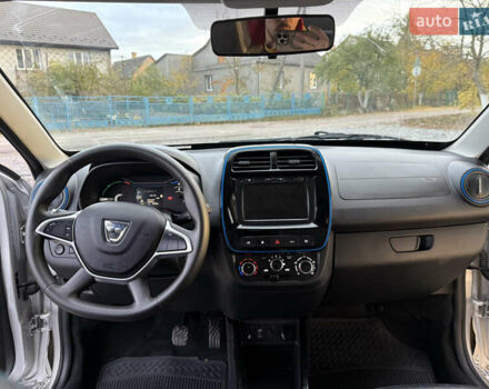 Сірий Дачія Spring, об'ємом двигуна 0 л та пробігом 15 тис. км за 8999 $, фото 13 на Automoto.ua