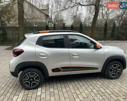 Серый Дачия Spring, объемом двигателя 0 л и пробегом 9 тыс. км за 11400 $, фото 6 на Automoto.ua