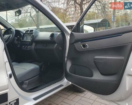 Сірий Дачія Spring, об'ємом двигуна 0 л та пробігом 14 тис. км за 8999 $, фото 48 на Automoto.ua