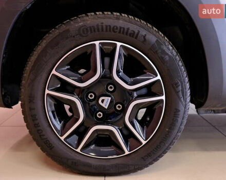 Серый Дачия Spring, объемом двигателя 0 л и пробегом 22 тыс. км за 8900 $, фото 41 на Automoto.ua