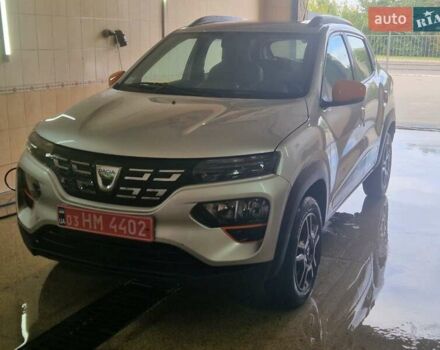 Серый Дачия Spring, объемом двигателя 0 л и пробегом 28 тыс. км за 9000 $, фото 1 на Automoto.ua