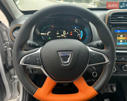 Серый Дачия Spring, объемом двигателя 0 л и пробегом 9 тыс. км за 11400 $, фото 15 на Automoto.ua