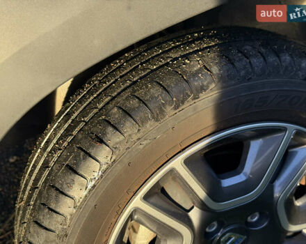 Сірий Дачія Spring, об'ємом двигуна 0 л та пробігом 15 тис. км за 8999 $, фото 20 на Automoto.ua