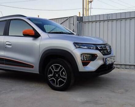 Серый Дачия Spring, объемом двигателя 0 л и пробегом 22 тыс. км за 10000 $, фото 8 на Automoto.ua