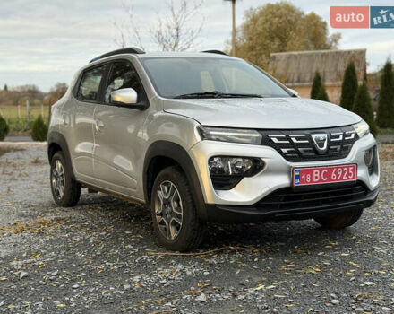 Сірий Дачія Spring, об'ємом двигуна 0 л та пробігом 15 тис. км за 8999 $, фото 2 на Automoto.ua