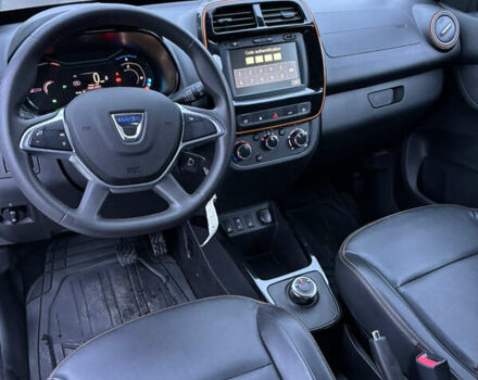 Серый Дачия Spring, объемом двигателя 0 л и пробегом 22 тыс. км за 8500 $, фото 9 на Automoto.ua