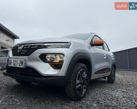 Серый Дачия Spring, объемом двигателя 0 л и пробегом 32 тыс. км за 8950 $, фото 10 на Automoto.ua