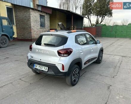 Серый Дачия Spring, объемом двигателя 0 л и пробегом 53 тыс. км за 8999 $, фото 9 на Automoto.ua