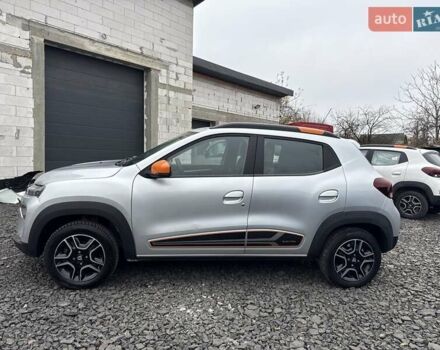 Серый Дачия Spring, объемом двигателя 0 л и пробегом 32 тыс. км за 8950 $, фото 9 на Automoto.ua