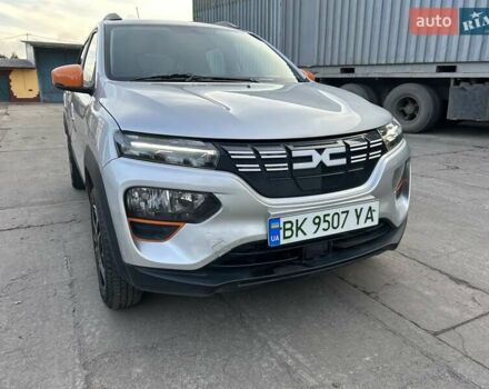 Серый Дачия Spring, объемом двигателя 0 л и пробегом 53 тыс. км за 8999 $, фото 6 на Automoto.ua