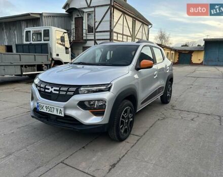 Серый Дачия Spring, объемом двигателя 0 л и пробегом 53 тыс. км за 8999 $, фото 1 на Automoto.ua