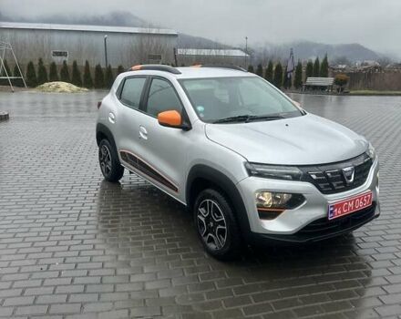 Серый Дачия Spring, объемом двигателя 0 л и пробегом 33 тыс. км за 8499 $, фото 2 на Automoto.ua