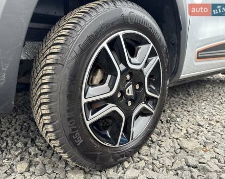 Серый Дачия Spring, объемом двигателя 0 л и пробегом 32 тыс. км за 8950 $, фото 14 на Automoto.ua