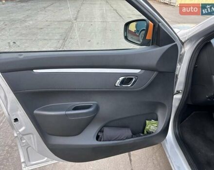 Серый Дачия Spring, объемом двигателя 0 л и пробегом 53 тыс. км за 8999 $, фото 17 на Automoto.ua