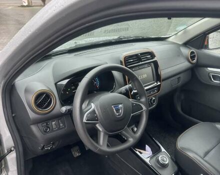 Серый Дачия Spring, объемом двигателя 0 л и пробегом 33 тыс. км за 8499 $, фото 11 на Automoto.ua