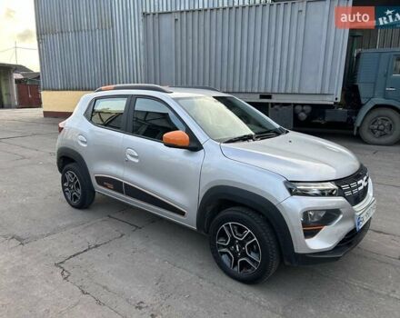 Серый Дачия Spring, объемом двигателя 0 л и пробегом 53 тыс. км за 8999 $, фото 5 на Automoto.ua