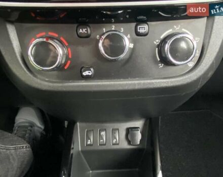 Сірий Дачія Spring, об'ємом двигуна 0 л та пробігом 98 тис. км за 9950 $, фото 16 на Automoto.ua