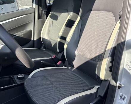 Сірий Дачія Spring, об'ємом двигуна 0 л та пробігом 22 тис. км за 8400 $, фото 16 на Automoto.ua