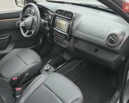 Серый Дачия Spring, объемом двигателя 0 л и пробегом 5 тыс. км за 11500 $, фото 27 на Automoto.ua