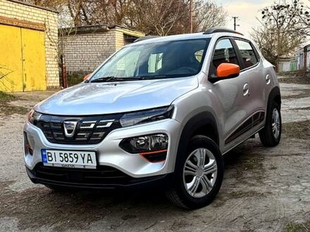 Дачія Spring 2022 у Кременчуге на Automoto.ua Сірий Дачія Spring, об'ємом двигуна 33 л та пробігом 45 тис. км за 10000 $, фото 1 на Automoto.ua