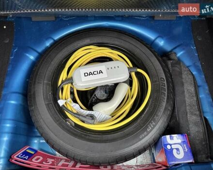 Синий Дачия Spring, объемом двигателя 0 л и пробегом 96 тыс. км за 9800 $, фото 32 на Automoto.ua