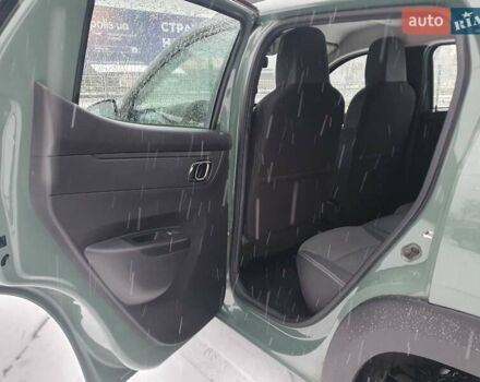 Зеленый Дачия Spring, объемом двигателя 0 л и пробегом 40 тыс. км за 9599 $, фото 29 на Automoto.ua