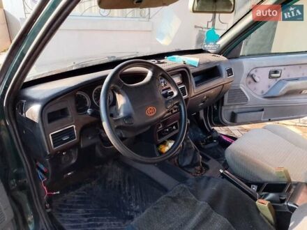 Зелений Даді Смузінг, об'ємом двигуна 2.2 л та пробігом 250 тис. км за 1500 $, фото 1 на Automoto.ua