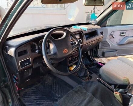 Зеленый Дади Смузинг, объемом двигателя 2.2 л и пробегом 250 тыс. км за 1500 $, фото 1 на Automoto.ua