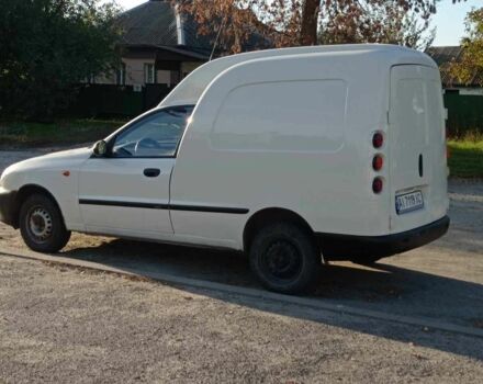 Белый Дэу Дамас, объемом двигателя 1.5 л и пробегом 300 тыс. км за 1896 $, фото 1 на Automoto.ua