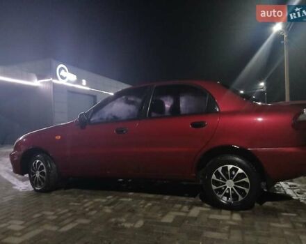 Красный Дэу Дамас, объемом двигателя 1.3 л и пробегом 200 тыс. км за 2500 $, фото 1 на Automoto.ua