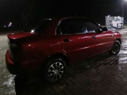 Червоний Деу Дамас, об'ємом двигуна 1.3 л та пробігом 200 тис. км за 2500 $, фото 1 на Automoto.ua