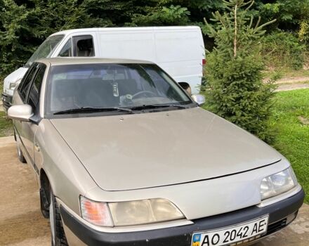 Бежевий Деу Есперо, об'ємом двигуна 2 л та пробігом 300 тис. км за 1736 $, фото 1 на Automoto.ua