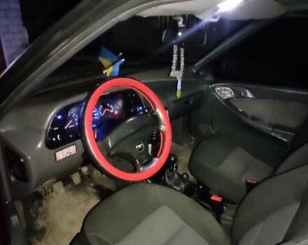 Дэу Эсперо 1997 в Кропивницком (Кировограде) на Automoto.ua Красный Дэу Эсперо, объемом двигателя 2 л и пробегом 247 тыс. км за 2100 $, фото 4 на Automoto.ua