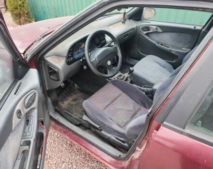 Червоний Деу Есперо, об'ємом двигуна 1.5 л та пробігом 200 тис. км за 1150 $, фото 5 на Automoto.ua