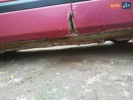 Дэу Эсперо 1997 в Дергачах на Automoto.ua Красный Дэу Эсперо, объемом двигателя 1.5 л и пробегом 295 тыс. км за 1100 $, фото 1 на Automoto.ua