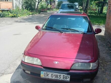 Деу Есперо 1997 у Сарнах на Automoto.ua Червоний Деу Есперо, об'ємом двигуна 1.5 л та пробігом 268 тис. км за 1300 $, фото 1 на Automoto.ua