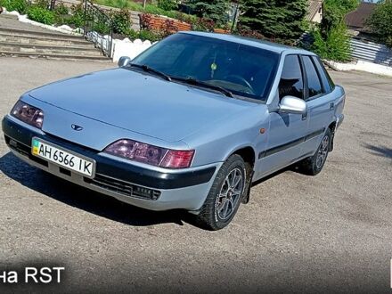 Деу Есперо 1996 у Александровке на Automoto.ua Сірий Деу Есперо, об'ємом двигуна 2 л та пробігом 100 тис. км за 2900 $, фото 1 на Automoto.ua