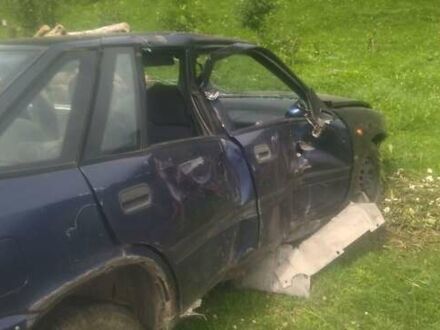 Дэу Эсперо 1996 в Дрогобыче на Automoto.ua Синий Дэу Эсперо, объемом двигателя 2 л и пробегом 160 тыс. км за 550 $, фото 1 на Automoto.ua