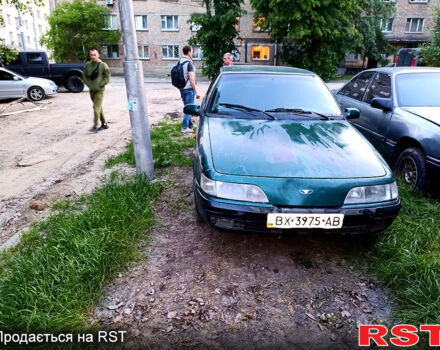 Зеленый Дэу Эсперо, объемом двигателя 2 л и пробегом 160 тыс. км за 650 $, фото 1 на Automoto.ua