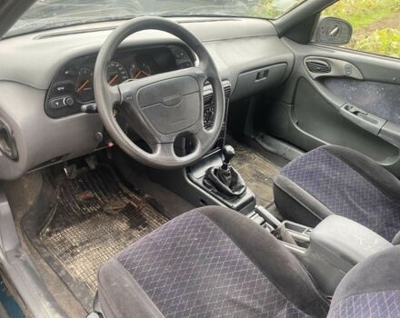 Зелений Деу Есперо, об'ємом двигуна 1.5 л та пробігом 380 тис. км за 850 $, фото 4 на Automoto.ua