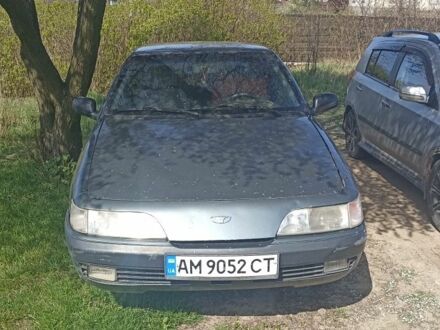 Дэу Эсперо 1996 в Радомышле на Automoto.ua Зеленый Дэу Эсперо, объемом двигателя 6 л и пробегом 370 тыс. км за 1000 $, фото 1 на Automoto.ua