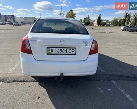 Белый Дэу Джентра, объемом двигателя 1.49 л и пробегом 201 тыс. км за 3900 $, фото 5 на Automoto.ua