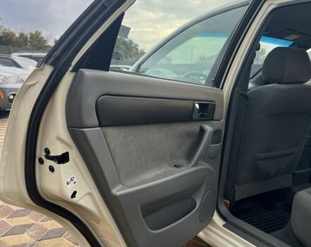 Білий Деу Джентра, об'ємом двигуна 1.5 л та пробігом 26 тис. км за 6800 $, фото 12 на Automoto.ua